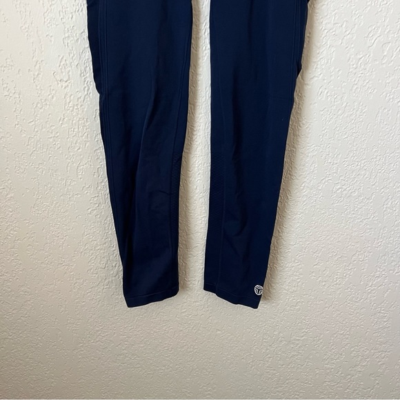 Tory Burch Sport Navy Blue Seamless High Waisted 7/8 leggings - Picture 3 of 7